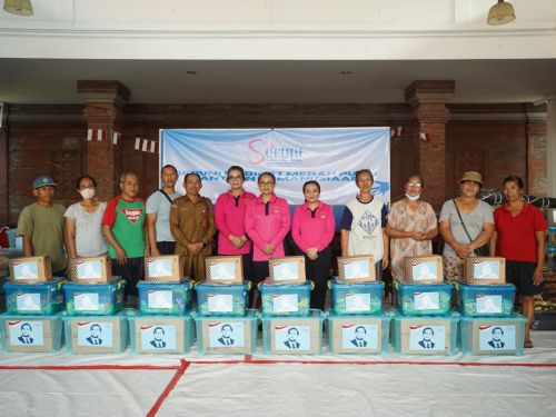 Peduli Sesama, Ketua Umum Bhayangkari salurkan bantuan untuk Masyarakat Terdampak Banjir di Bali